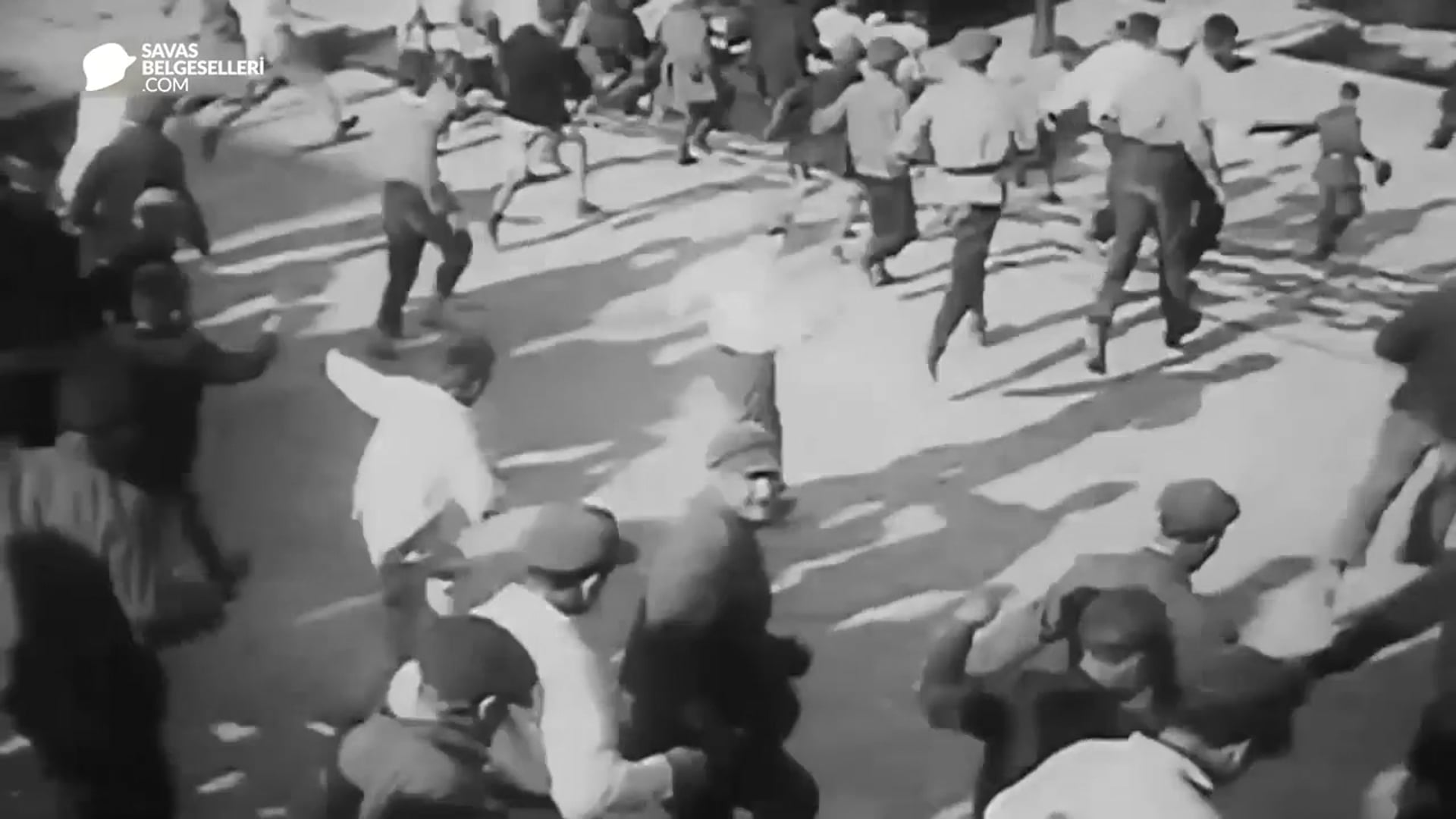 1917 Bir Savaş İki Devrim