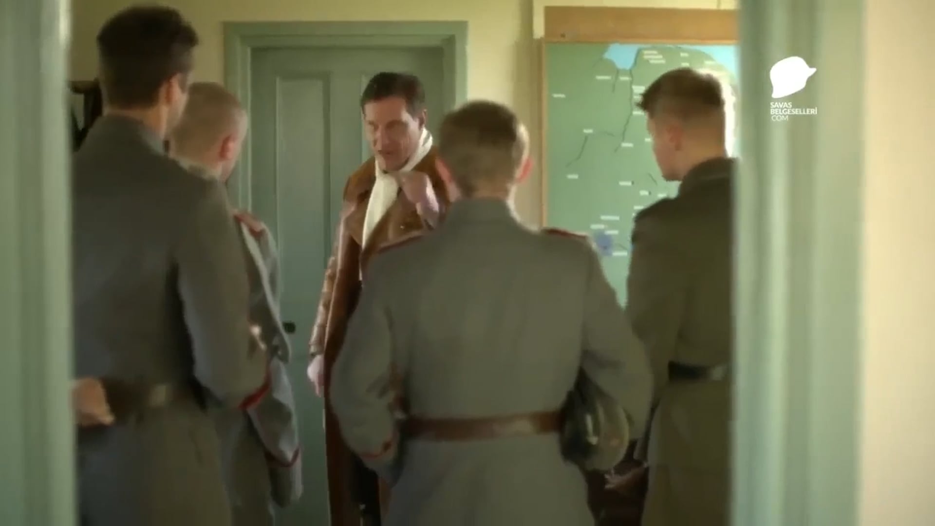 Hitler Şeytanın Çemberi